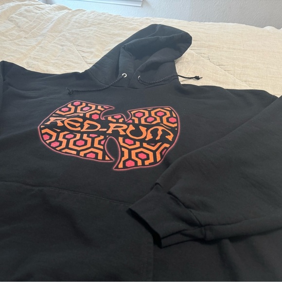 Other - Wu Tang The Shining Mash Up Red Rum Men’s 3XL Hoodie Black